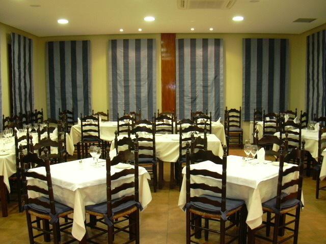 Hotel カリニェナ エクステリア 写真
